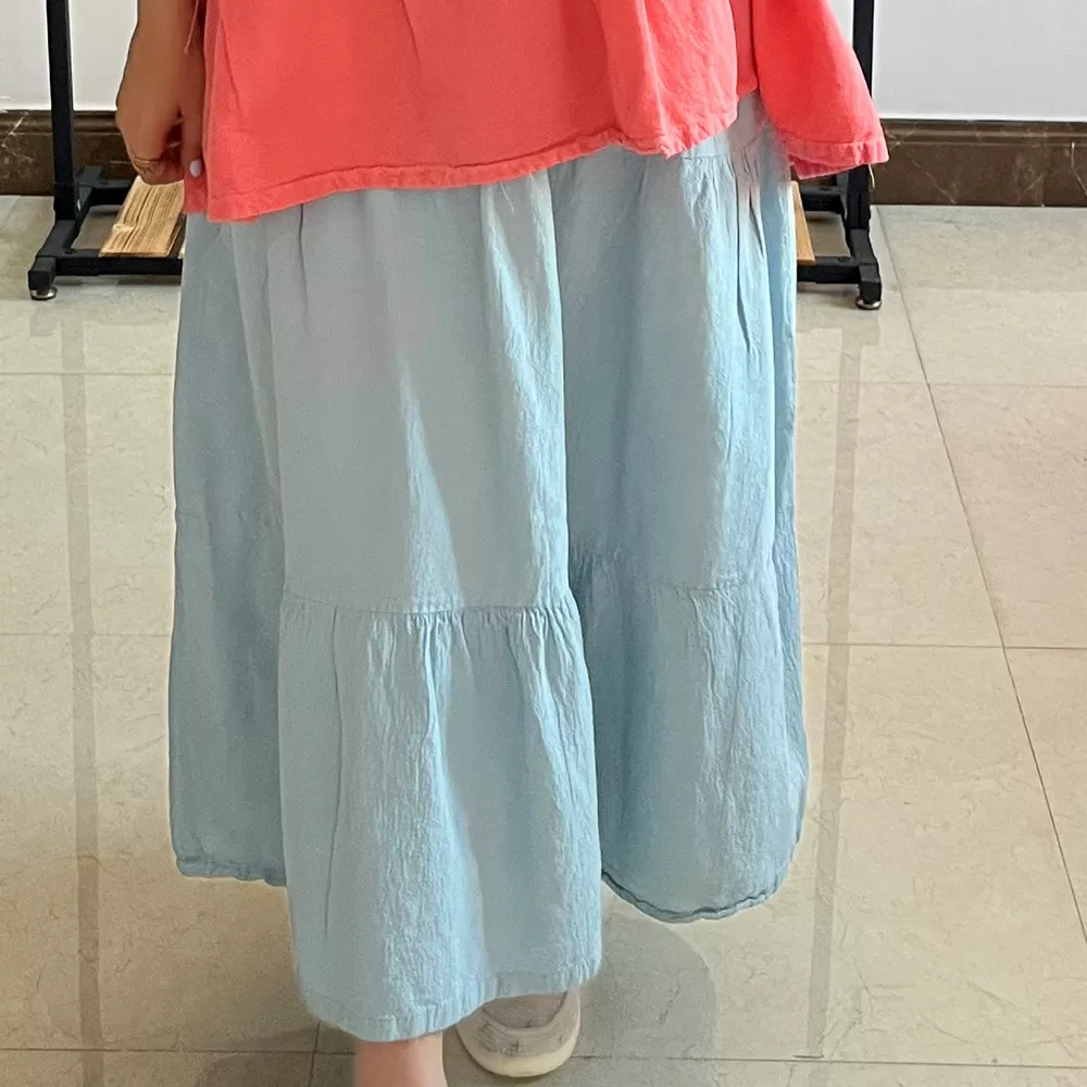 آبی آسمانی روشن