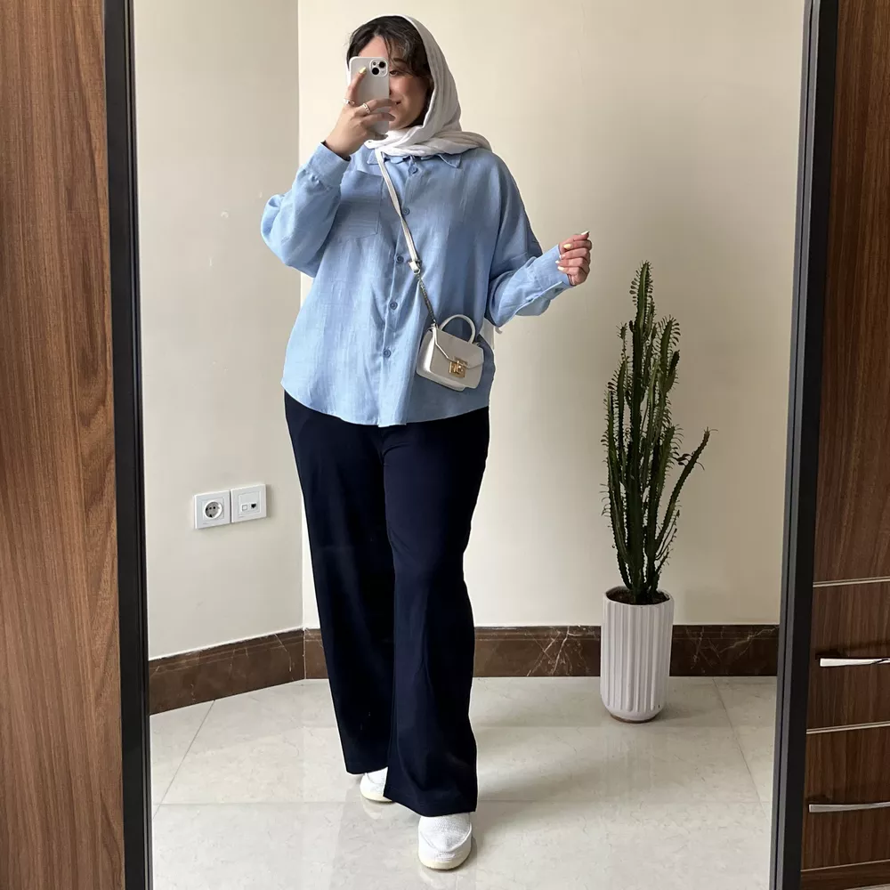 آبی آسمانی روشن